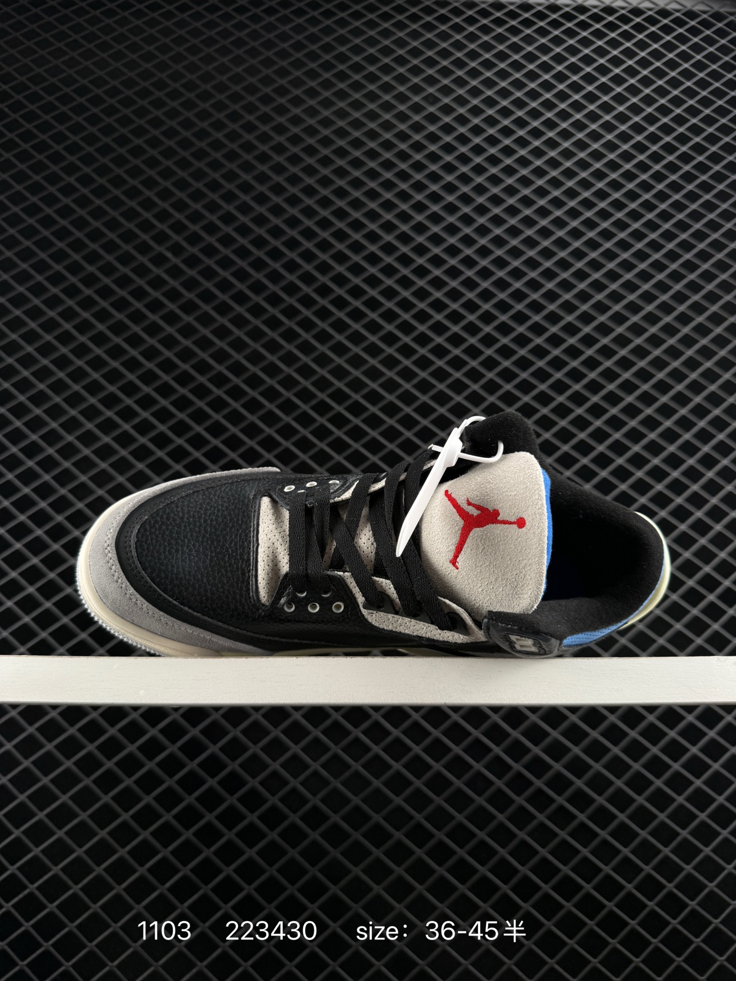 Nike  Air Jordan 3 Retro